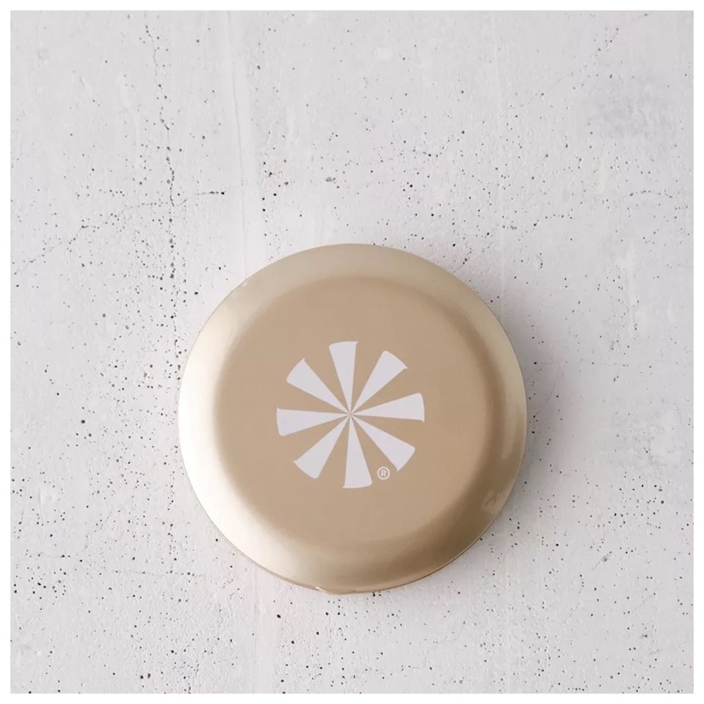 Tech Candy Glow Up Compact Mirror Power Bank - Picture 6 of 8